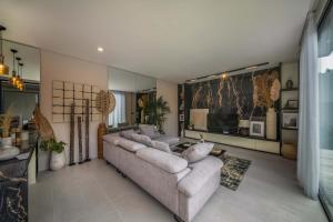 Emerald Hill 1A Luxury 2BR Villa in Central Ubud