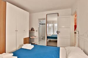 GuestHost - Ponte Vecchio Florence Apartment