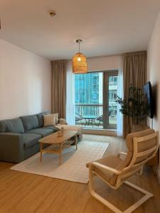 Luxury 1BR Walk to Dubai Mall