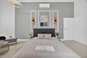 Central Elegance City Life 3BEDRM Joseph Boulevard Residence