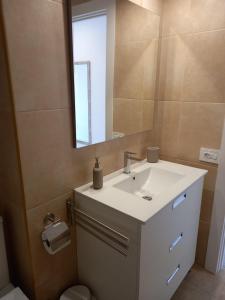 Las Americas Apartment with pool direct access