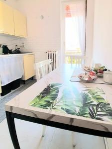 Luino Flowers Home