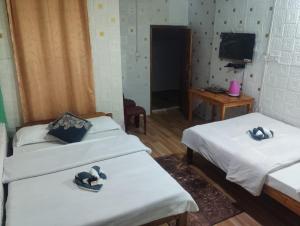 Shalom Guest House & Restaurant