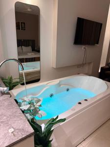 Jacuzzi room gurgaon