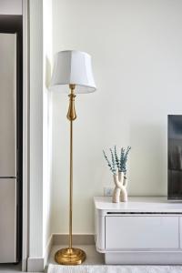 Frank Porter - Beach Mansion