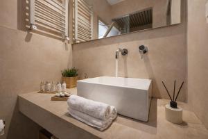 Hidesign Athens Luxury Apartments in Kolonaki