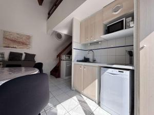 Maison 2 pièces avec mezzanine 4 couchages SO010-99