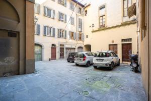 PiazzaPazzi House - Heart of Duomo By Hotea
