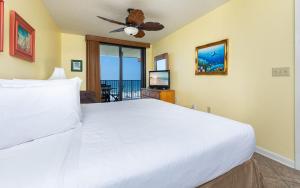 Phoenix IV 4044 condo