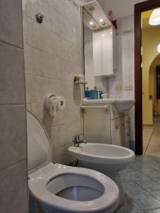 Holidays at the Dock - Fiumicino Airport