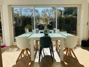 Appartement 3 chambres 130 m2 vue mer avec piscine Cap dAil Monaco