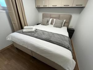 LAMA HOUSE, campsite Twins, Pakoštane