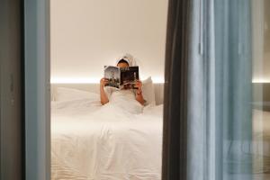 Nosso Logies - Bright Seaside Apartment for 6