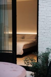 Nosso Logies - Bright Seaside Apartment for 6
