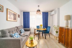 Stylish Top Floor Apartment with Balcony in Kraków