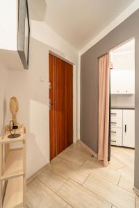 Stylish Top Floor Apartment with Balcony in Kraków