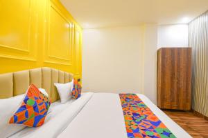 FabHotel Grand Victory