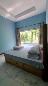 pumzika hill campsite & accommodations