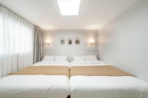 Dana Stay Spacious 3BR Family Home