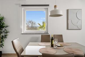 Apartment Paradiso - Ravni