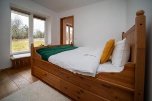 Lahemaa Apartment with Sunny Balcony near Viru Bog