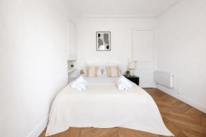 Spacieux appartement au 13eme