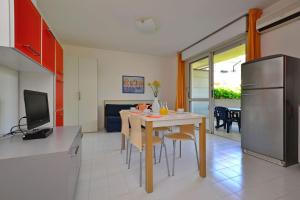 Bright apartment with balcony
