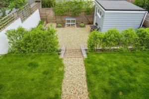 Stunning House that Sleeps 7 in heart of Salcombe