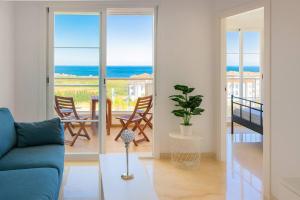 Blue View: Vista al Mar 3 Dorm • Valle Properties