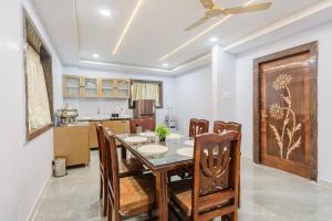 Hotel Prestige Grand, Manikonda