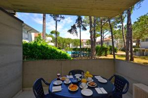 Ideal equipped retreat with pool