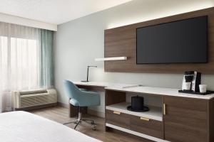 Garner Hotel Totowa by IHG