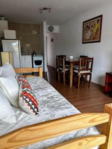 Apto de 1 Dormitorio en el Centro de Colonia