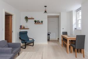 Spacious and Modern Apartment in Pimlico