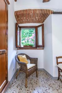 Apartment In A Farmhouse Overlooking Val Di Chiana