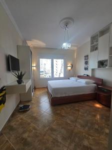 Mira Apartment mit Meerblick in durres