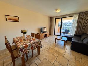 Sea View & infinity pool apartments in Kaliakria resort