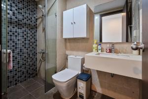 The Tresor Central Saigon Walk to District 1 Free Gym