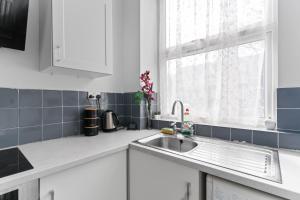 Cheerful Flat In Moseley With Free Parking