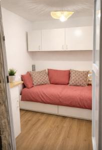 New Modern Studio Paris 16 Near Boulogne, Roland Garros, Metro, Eiffel tower, Parc des princes