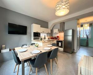 Au Coeur dAmboise - Terrasse privéeclimatisation