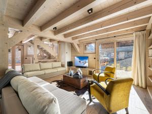 Chalet spacieux près des pistes avec sauna et WiFi, animaux admis - FR-1-567-69