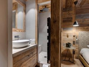 Chalet 12 pers, Piscine, Hammam, Proche pistes, Val dIsère - FR-1-567-129