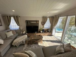 Luxury Lakeside Lodge L2 with Hot tub situated at Tattershall Lakes Country Park