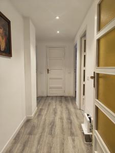 Aulenti Centrale Apt