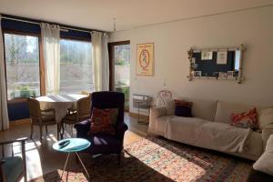 Spacious apartment with sunny terrace
