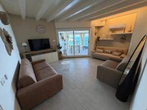 Appartamento fronte mare