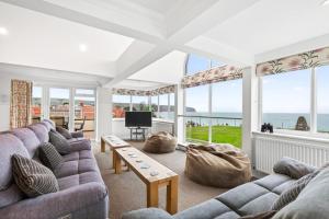4 Bed in Swanage oc-78838