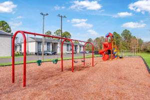 Modern & Spacious 1BR Apartment I Gym I Pool