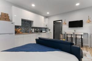 Cozy Studio in the Crossroads 69